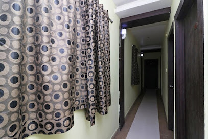 OYO Flagship Hotel New City Palace