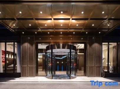 Till Bright Hotel
