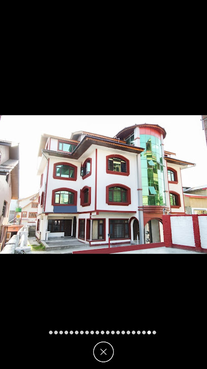 Hotel White Palace