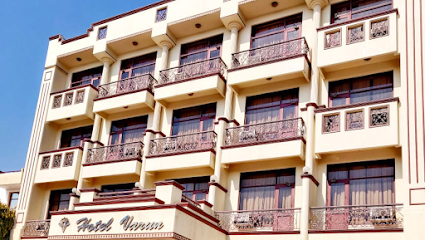 Hotel Varun