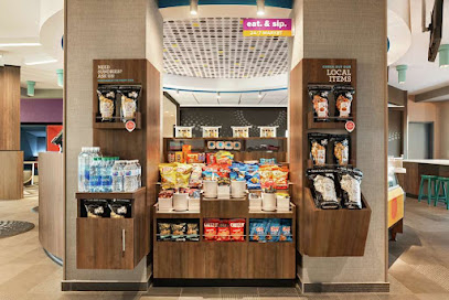 Tru by Hilton Milwaukee Brookfield