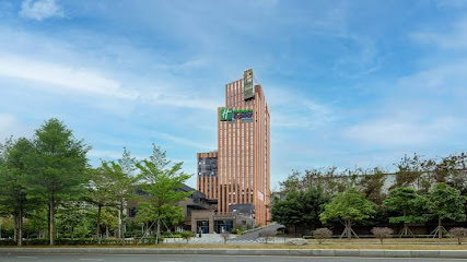 Holiday Inn Express Shenzhen North Station