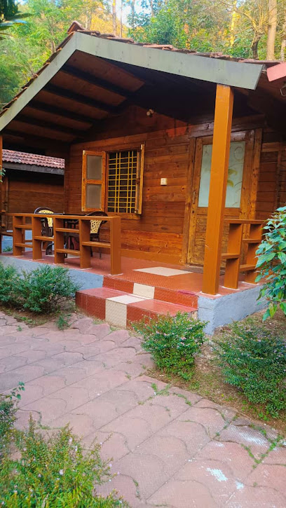 VAGMINE HOLIDAYS | Homestays and Resorts in coorg | Taxi service /Cab service/Jeep safari in madikeri