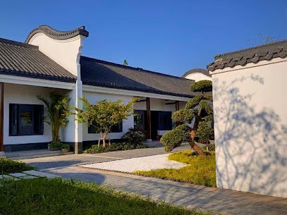 DOMI Hotel