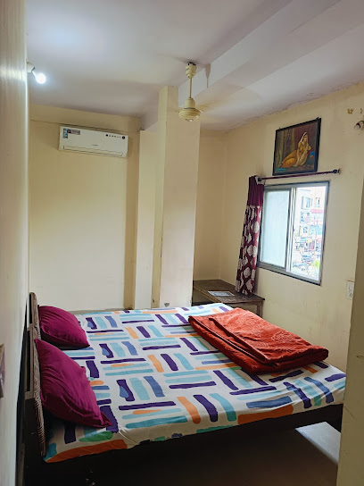 Paras Hotel and restaurant