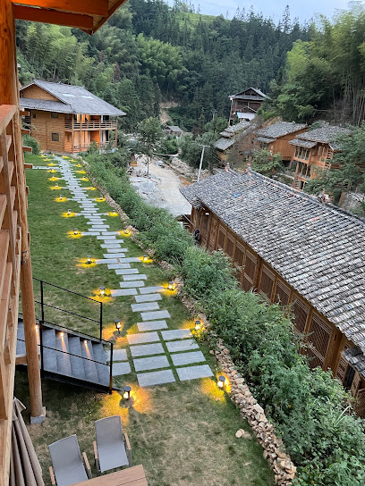Dong Mountain Guesthouse