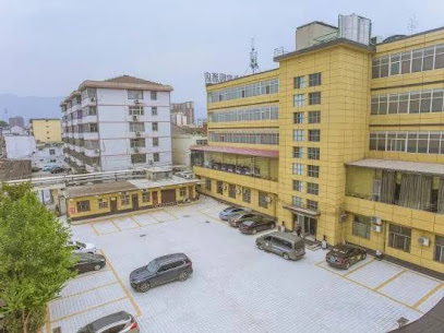 Linzhou Red Home Business Hotel