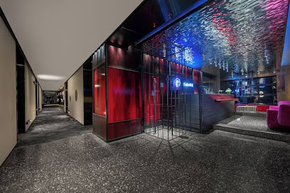 Beso Black Vinyl Fragment Hotel