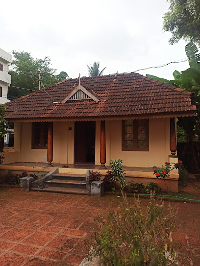 Kuruppath Heritage Home Stead