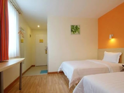 7 Days INN Liupanshui Zhongshan Avenue Branch