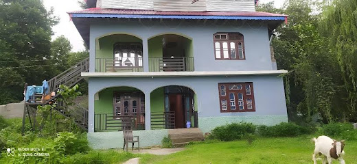 POP Saqlain Homestay