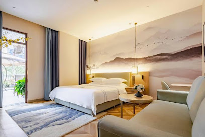 Poli Garden Hotel