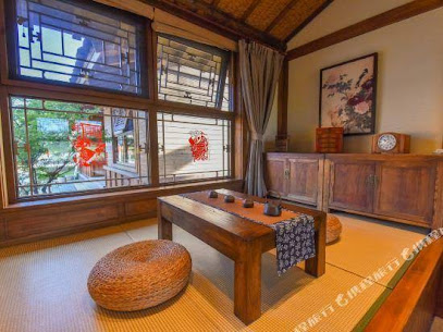 Luneng Yuanxiang Folk Hotel