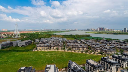 Holiday Inn Wuhan Houguan Lake, an IHG Hotel