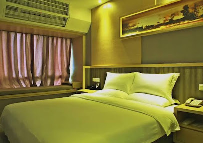 Neat Hotel
