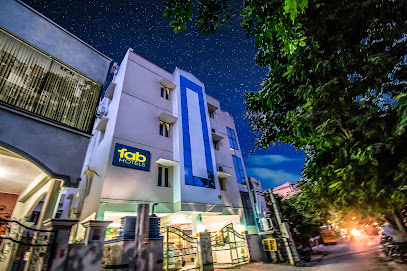 FabHotel Aditya Yatri Nivas - Hotel in Ramanuja Circle, Tirupati