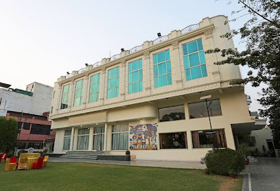 OYO 4636 Hotel Suruchi