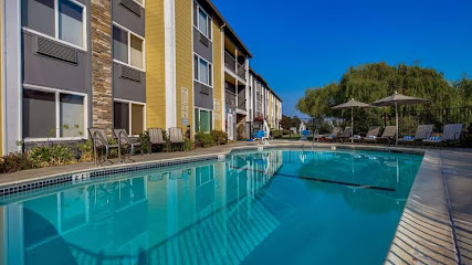 Best Western Plus Heritage Inn