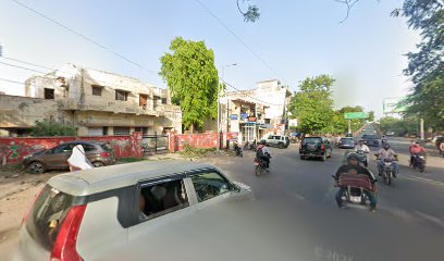 Shri Girraj Guest House