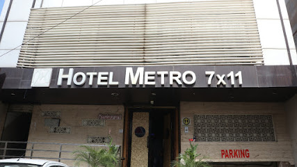 Hotel Metro 7 x11