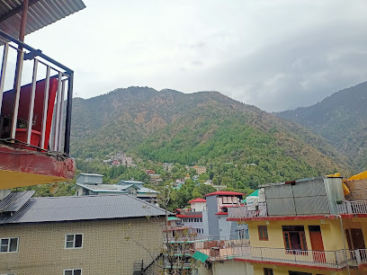 Sandeep home stay, Bhagsunag