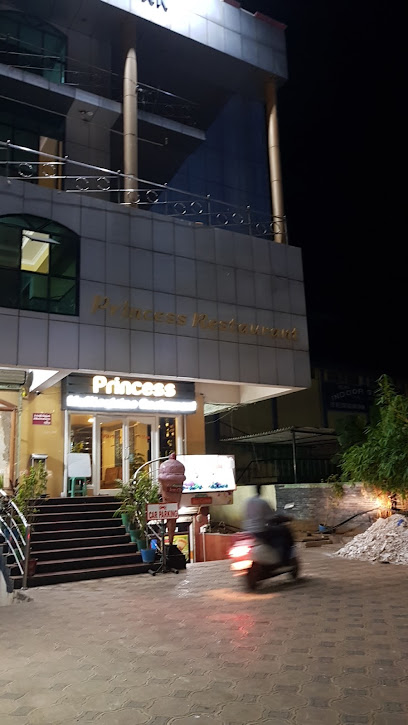 Hotel Presidents Inn