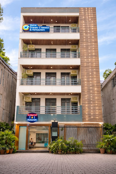 HOTEL DREAM CONNECT – Comfy Rooms, Gurgaon