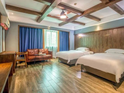 Shenglong Business Hotel
