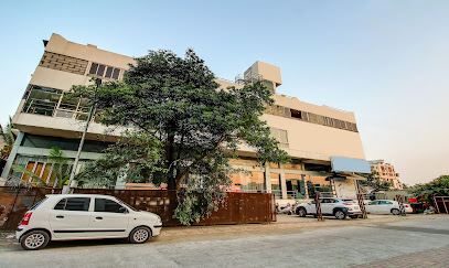 Hotel Dreams - Hotel in Hadapsar