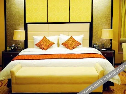 泉月山庄度假酒店（西北门）