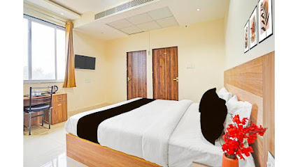 Super Hotel O by OYO Kalpi Road Formerly Hotel Gajanand