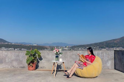 Tengchong yunli time inn