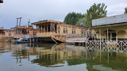 OYO Houseboat Manila