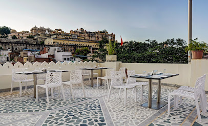 Hotel Jheel Mahal