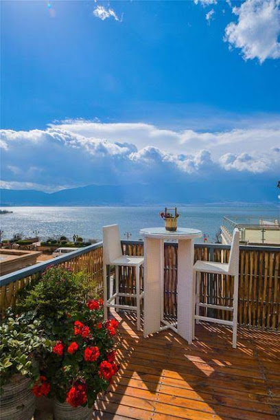 Xiaoshiguang Lake View Guesthouse