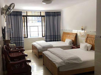 Beihai Tongle Hotel (No.3 Middle School Beibuwan Square Branch)