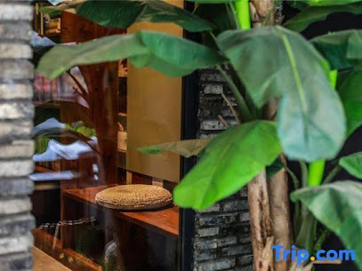 Huangliang Yimeng Designer Hotel