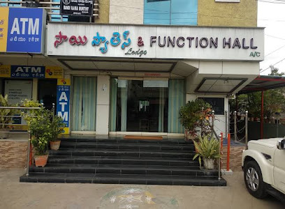 OYO 81273 Hotel Sri Sai Grand Central