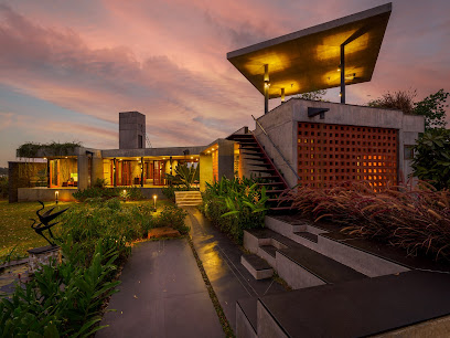 SaffronStays Avni by the lake - 2 BDR Villa in Nashik