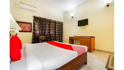 OYO 64127 Hotel Chhatarpur Regency