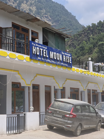 Hotel moonrise