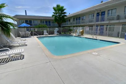 Motel 6 Galveston, TX