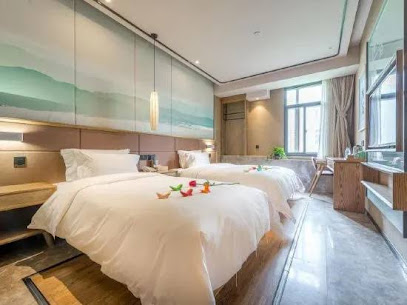 Home Inn Bai Yun Hotel