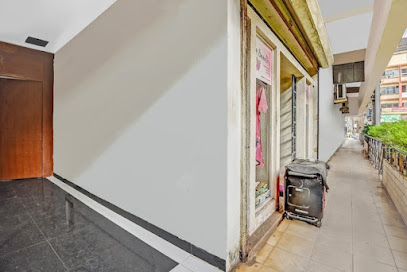 Super Collection O Hotel Sai Town House