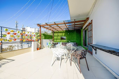 Happy feet luxury Home Stay