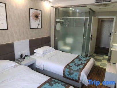 Yingshan New Yaheng Hotel