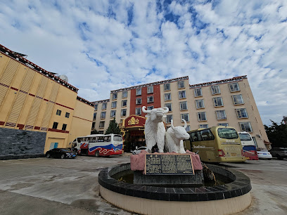 Aurora Hotel