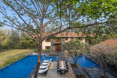 SaffronStays Courtyard - 4 BDR Villa in Nashik
