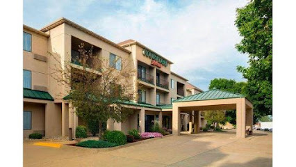 Courtyard Champaign