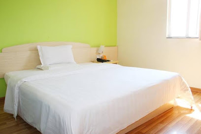 7days INN Chongqing Wanzhou District Gaosun Pond C